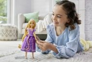 DISNEY PRINCESS laulev Rapuntsel, HPD41