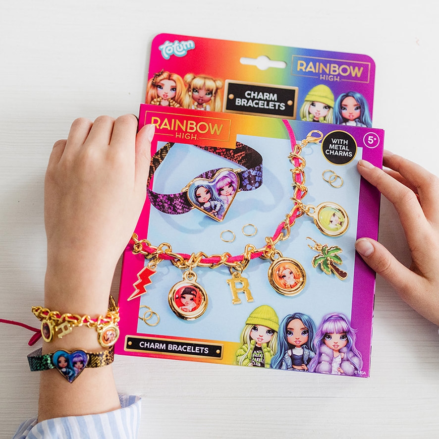 Totum – Lot D’autocollants Rainbow High – 3 Feuilles Formes Variées + Tableau Scène En Carton – Dès 3 Ans, Créativité, Décoration