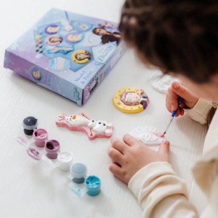 TOTUM FROZEN loominguline modelleerimise ja joonistamise komplekt, 681583 