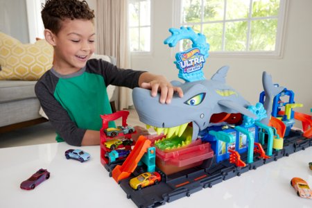 HOT WHEELS City hai värvimuutev autopesula, HTN82 