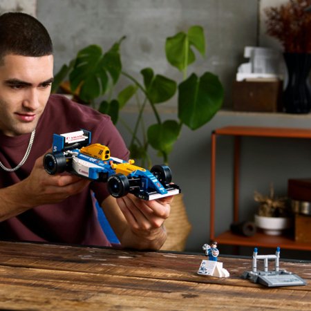 10353 LEGO® Icons Williams Racing FW14B ja Nigel Mansell 