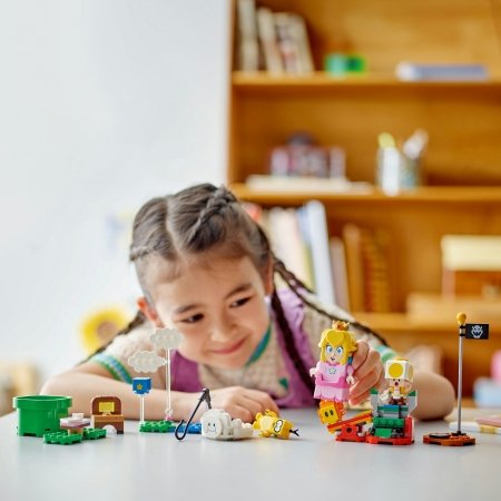 71441 LEGO® DREAMZzz™ Interaktiivse LEGO® Peach™ seiklused 