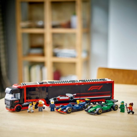 60445 LEGO® City Project Alicia 2025 F1® veok RB20 ja AMR24 F1® autodega 