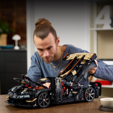 42232 LEGO® Technic Koenigsegg Sadair's Spear megaauto 