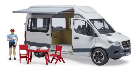 BRUDER MB Sprinter matkaauto koos juhiga, 02672 02672