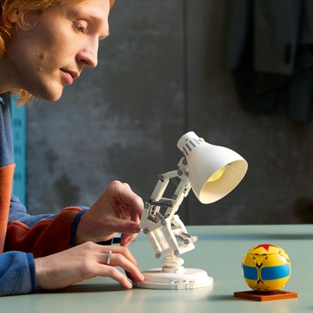 21357 LEGO® Ideas Disney Pixar Luxo Jr. 