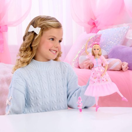 BARBIE RIEKSTKODIS Klara nukk, JLW51 