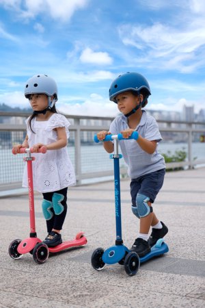 GLOBBER tõukeratas Primo Plus Glow Lights, piparmünt, 443-206 