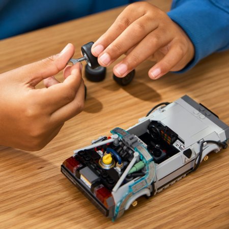 77256 LEGO® Speed Champions Ajamasin filmist Tagasi tulevikku 