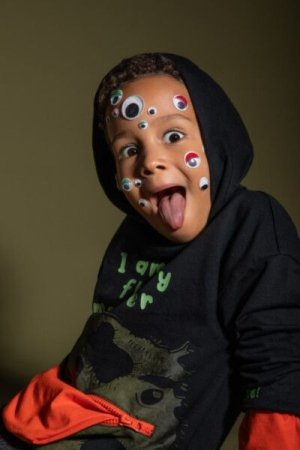 COCCODRILLO sweatshirt GRUNGE SWAMP BOY KIDS, must, ZC4132301GBK-021-122, 122 cm 