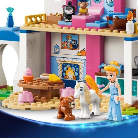 43283 LEGO® ǀ Disney Princess Tuhkatriinu loomasõprade loss 