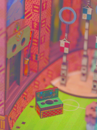 REVELL mudel Quidditch'i väli - Harry Potter: Tiny Adventures Käsitsi valmistatud miniatuursed maailmad kokkupanemiseks, 00532 