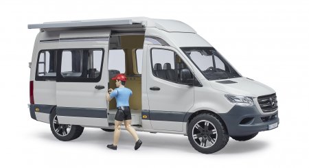 BRUDER MB Sprinter matkaauto koos juhiga, 02672 02672