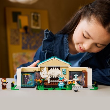 77056 LEGO® Animal Crossing™ Blathers muuseumikollektsioon 