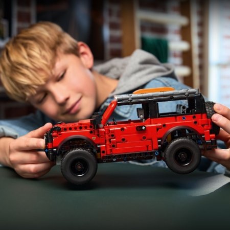 42213 LEGO® Technic Ford Bronco® maastur 