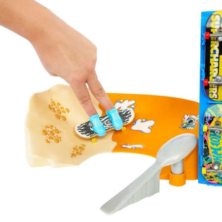 HOT WHEELS Skate hommikuhelbe rulapark, HTP09 
