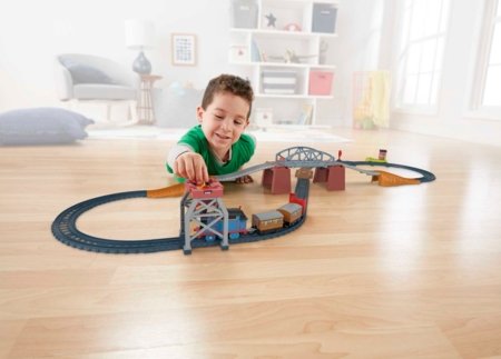 THOMAS & FRIENDS rada kolm-ühes mootoriga veduriga HGX64 HGX64