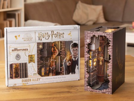 REVELL mudel Diagoni allee - Harry Potter: Tiny Adventures Käsitsi valmistatud miniatuursed maailmad kokkupanemiseks, 00530 