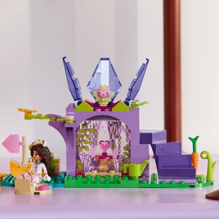 11205 LEGO® Gabby’s Dollhouse Maiustustemägi ja kiisuaed 